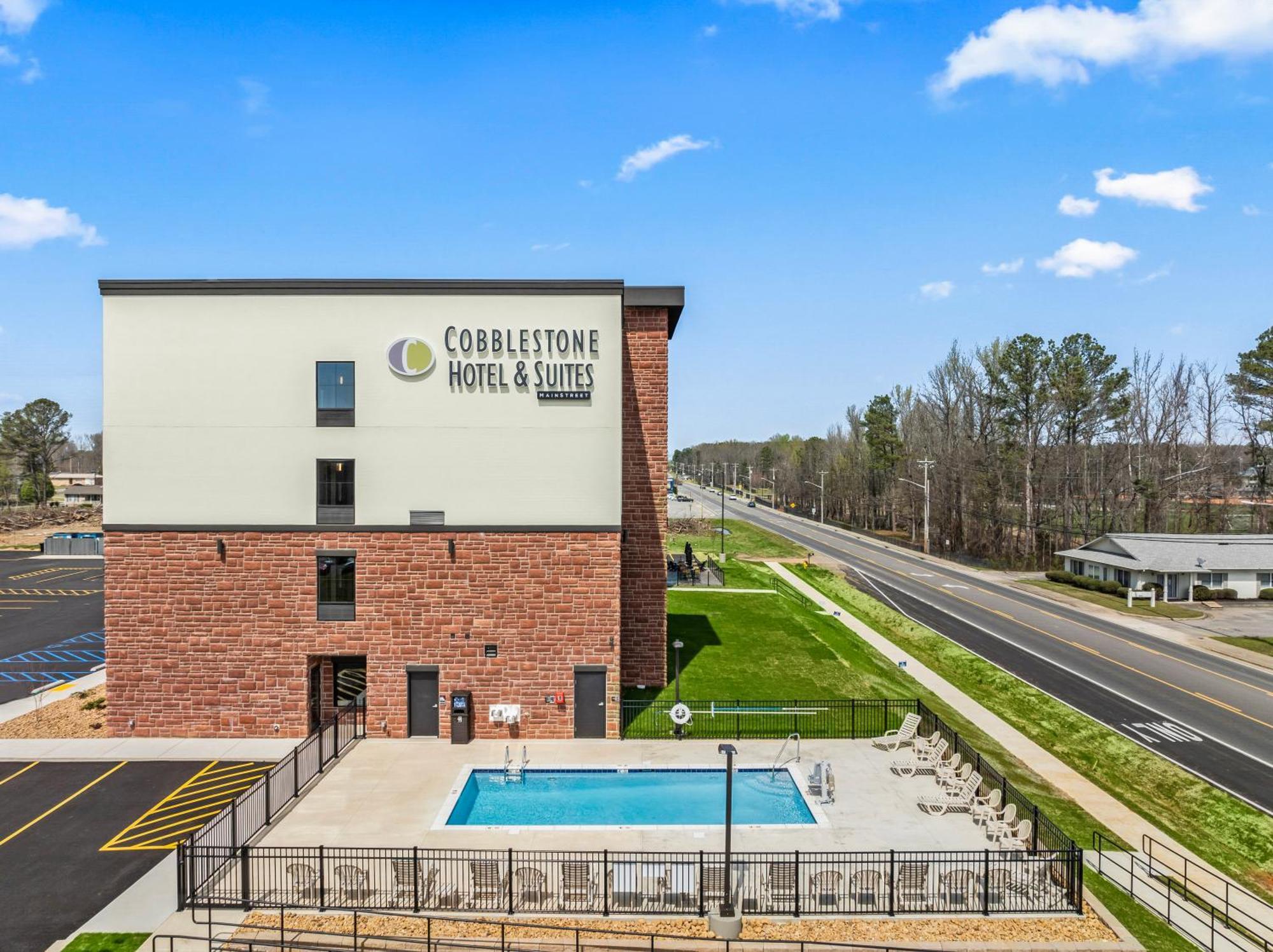 Cobblestone Hotel & Suites - Cullman Exterior foto